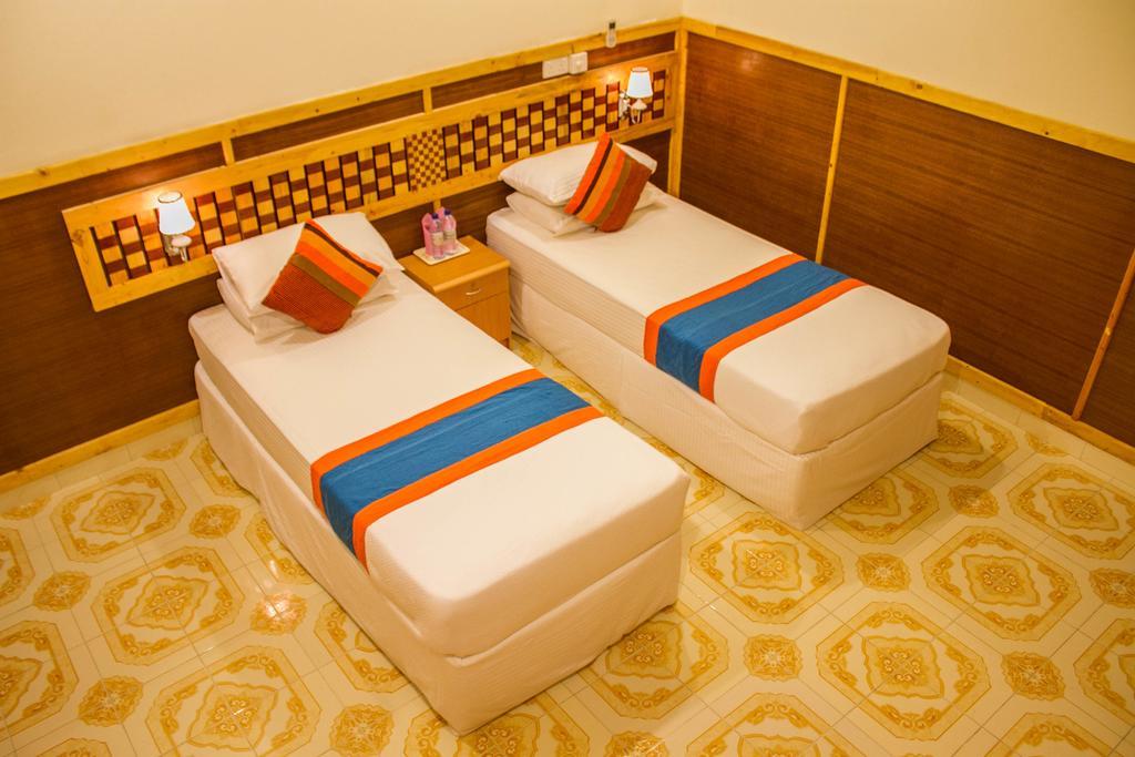 Shadow Palm Hotell Maafushi Rom bilde
